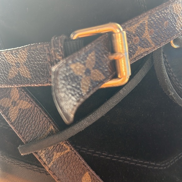 LOUIS VUITTON LAUREATE PLATFORM DESERT ANKLE BOOTS - Picture 11 of 12